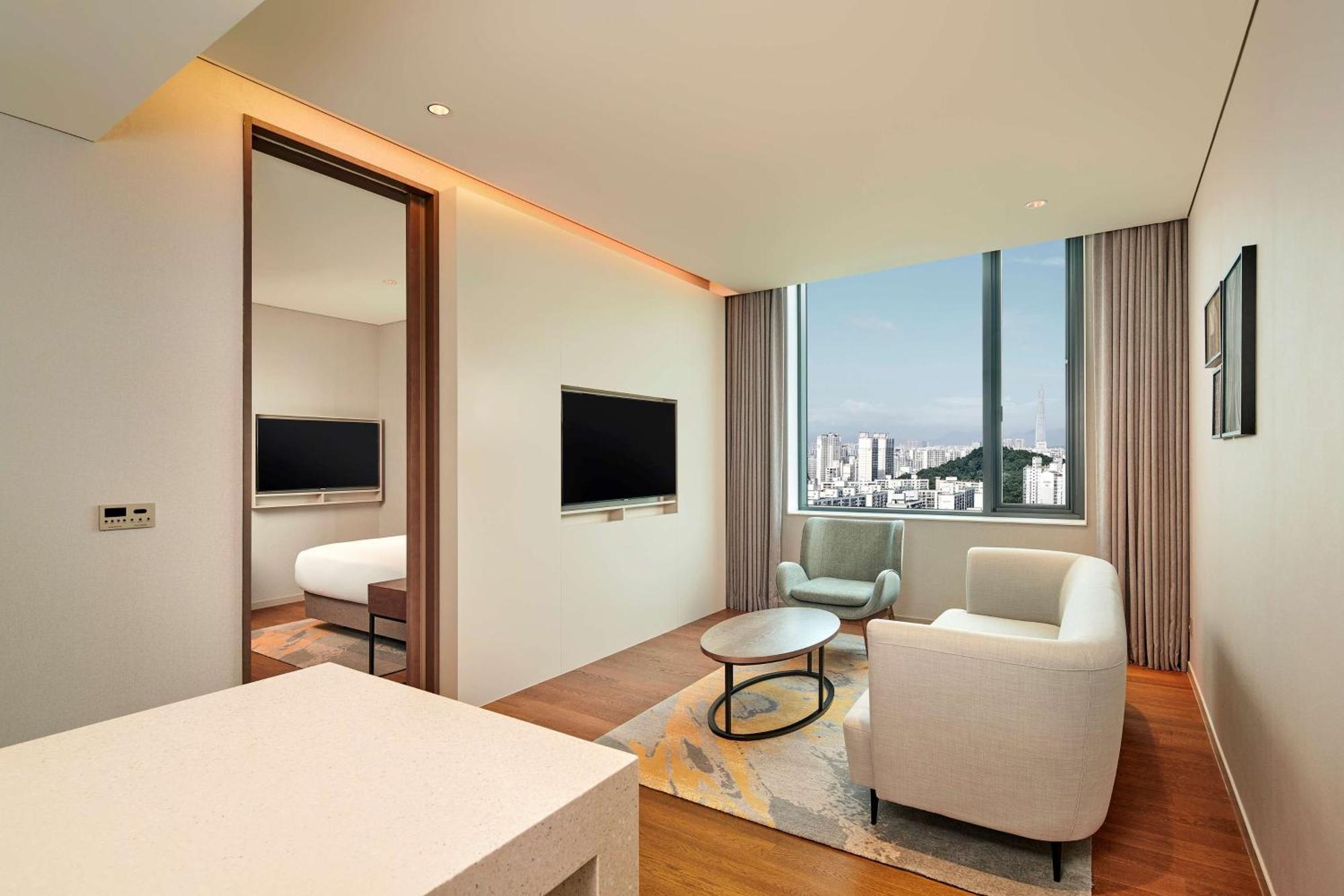 Hilton Garden Inn Seoul Gangnam Экстерьер фото
