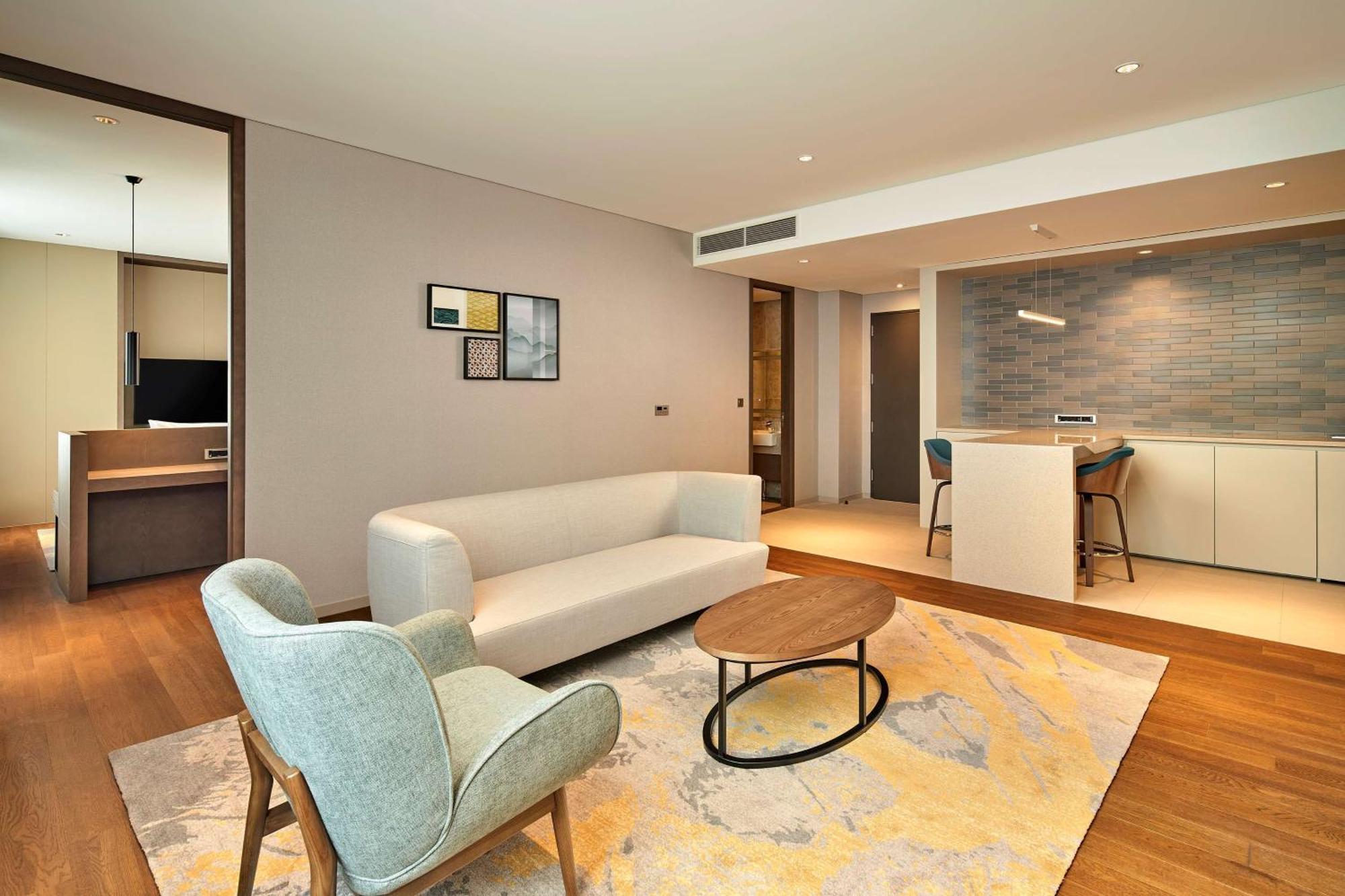 Hilton Garden Inn Seoul Gangnam Экстерьер фото