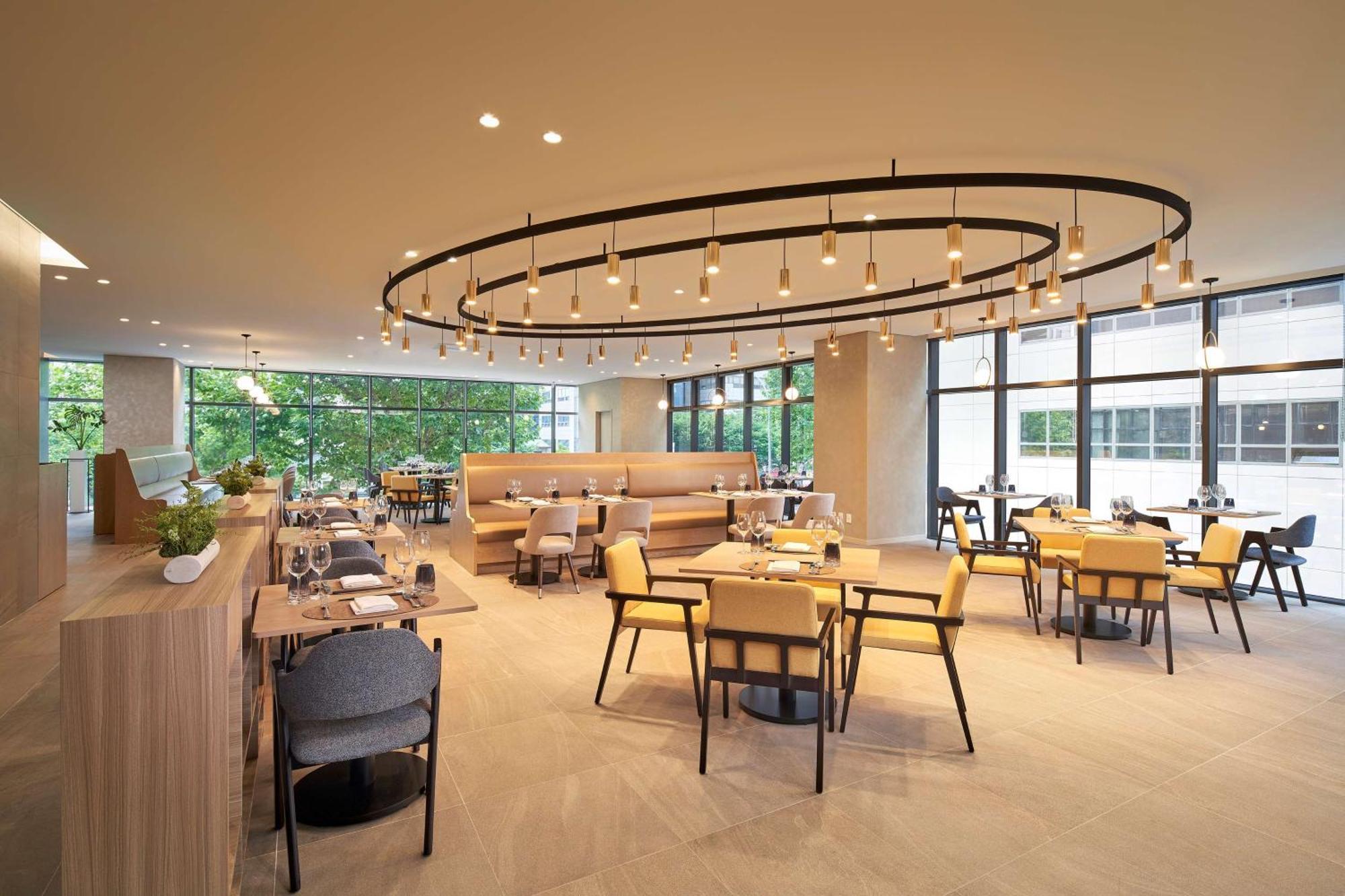 Hilton Garden Inn Seoul Gangnam Экстерьер фото